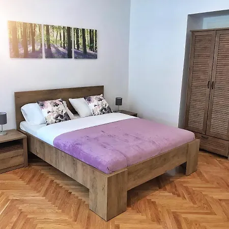 بيت ضيافة Romance Rooms&apartments ليوبليانا